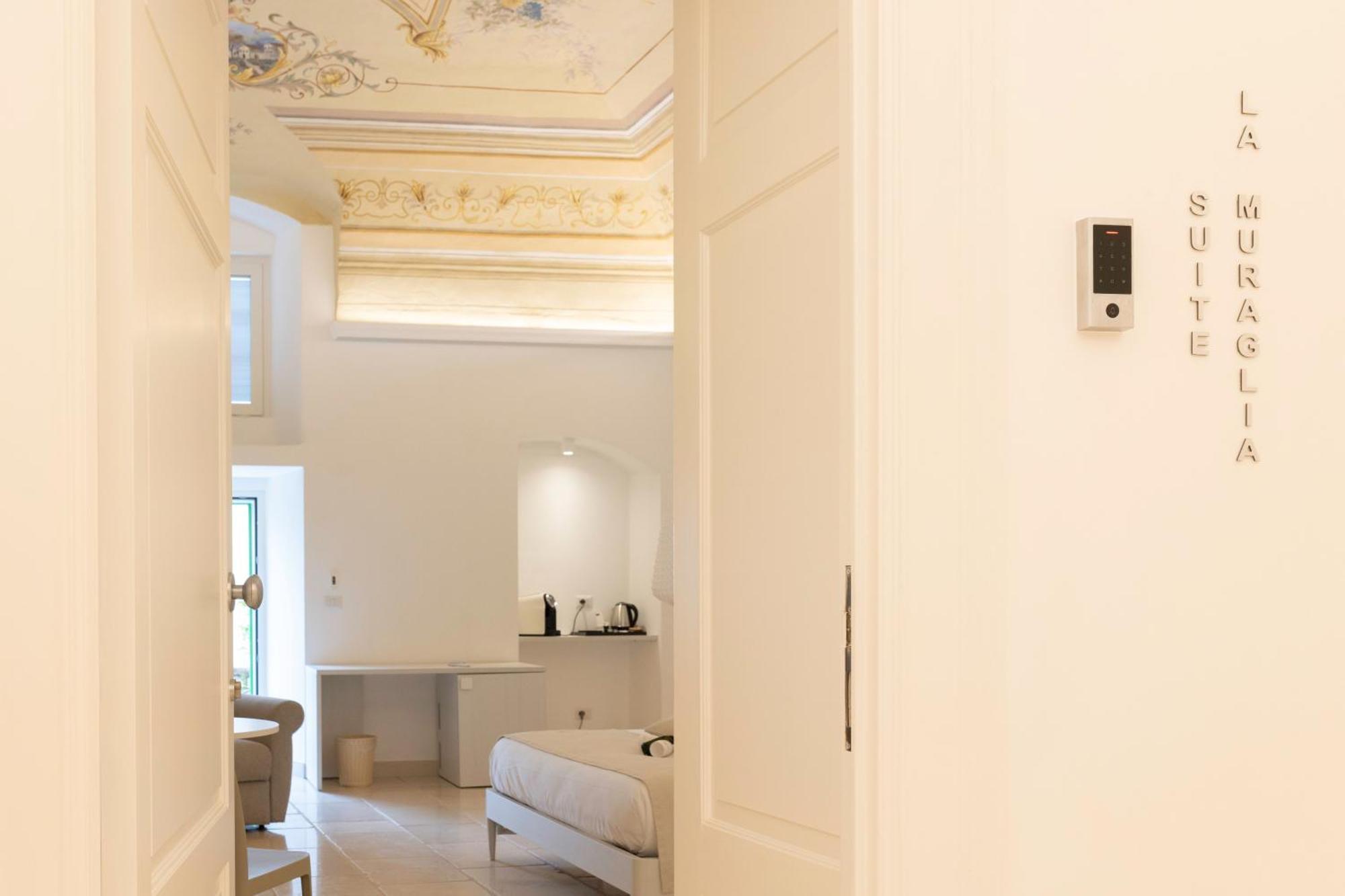 Relais La Muraglia - Luxury Rooms Μολφέττα Εξωτερικό φωτογραφία